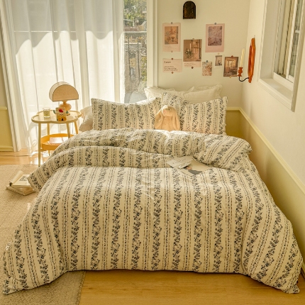 91家纺网 家纺一手货源 找家纺 TT.one 塔塔家居 2025新款云朵皱皱棉四件套 蓝色小花