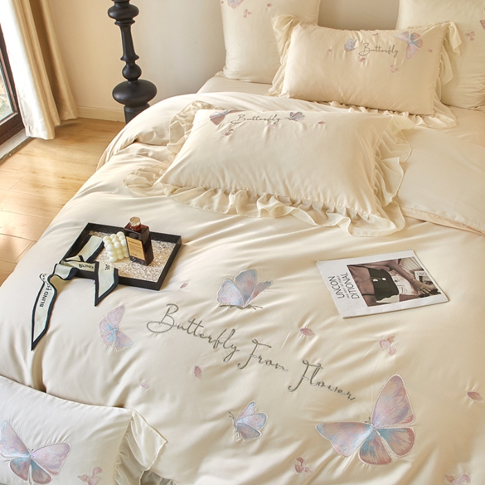 91家纺网 家纺一手货源 找家纺 【2024】100支100S全棉皇妃缎法式四件套长绒棉直播爆款 彩蝶曼舞白