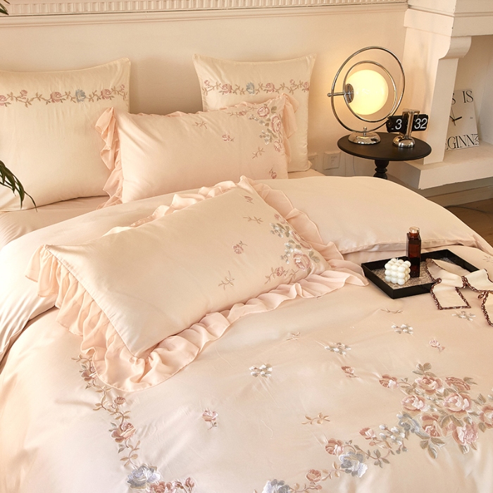 91家纺网 家纺一手货源 找家纺 【2024】100支100S全棉皇妃缎法式四件套长绒棉直播爆款 花海盛典玉