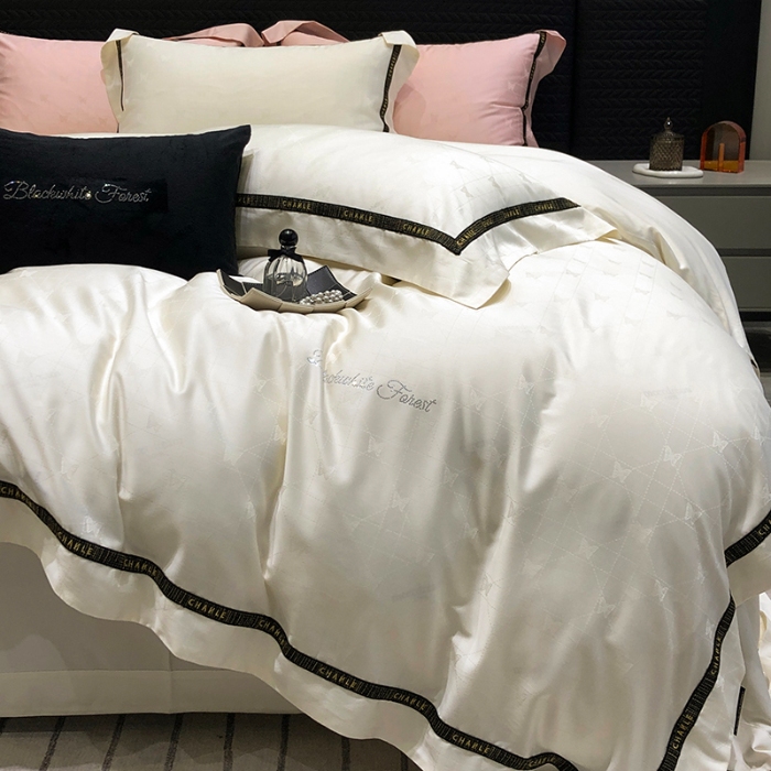 91家纺网 家纺一手货源 找家纺 黑白森林2024款 100S支天丝棉提花四件套天丝全棉