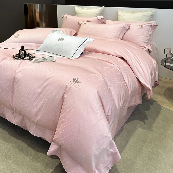 91家纺网 家纺一手货源 找家纺 2025新款长绒棉全棉提花烫钻四件套--黛娜系列 凝脂玉