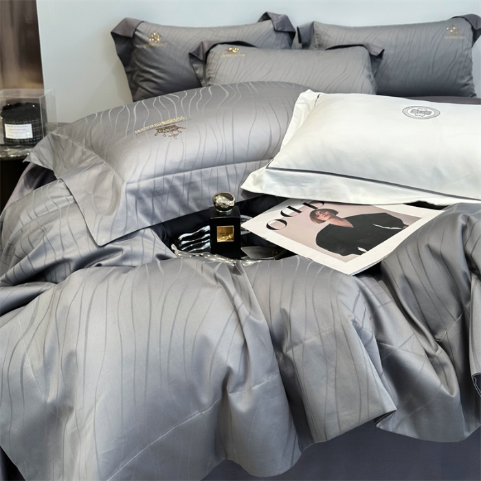91家纺网 家纺一手货源 找家纺 2025新款长绒棉全棉提花烫钻四件套--黛娜系列 月雾灰