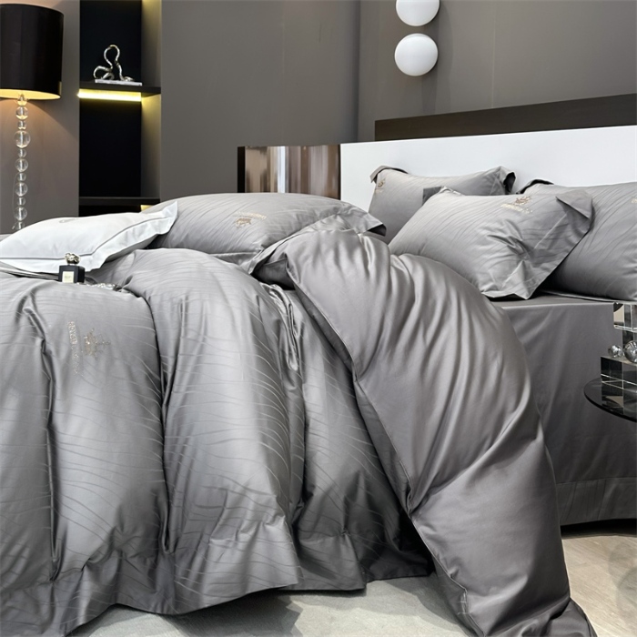 91家纺网 家纺一手货源 找家纺 2025新款长绒棉全棉提花烫钻四件套--黛娜系列 月雾灰