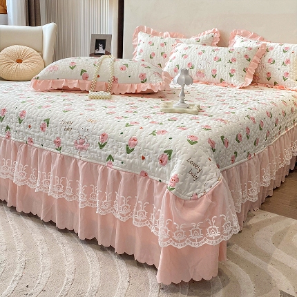 91家纺网 家纺一手货源 找家纺 2025春夏A类母婴级小清新印花夹棉泡泡棉床盖三件套纯棉全棉双层纱棉麻床盖三件套