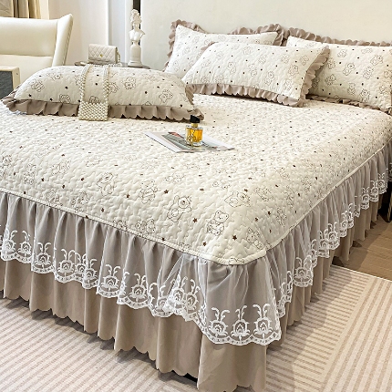 91家纺网 家纺一手货源 找家纺 2025春夏A类母婴级小清新印花夹棉泡泡棉床盖三件套纯棉全棉双层纱棉麻床盖三件套