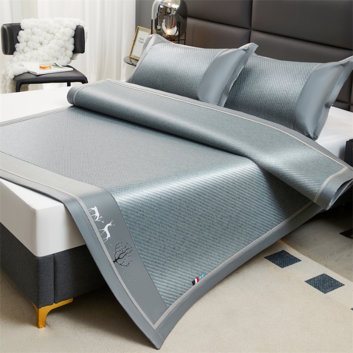 91家纺网 家纺一手货源 找家纺  恒爱 2024新款冰藤凉席 小鹿-蓝灰