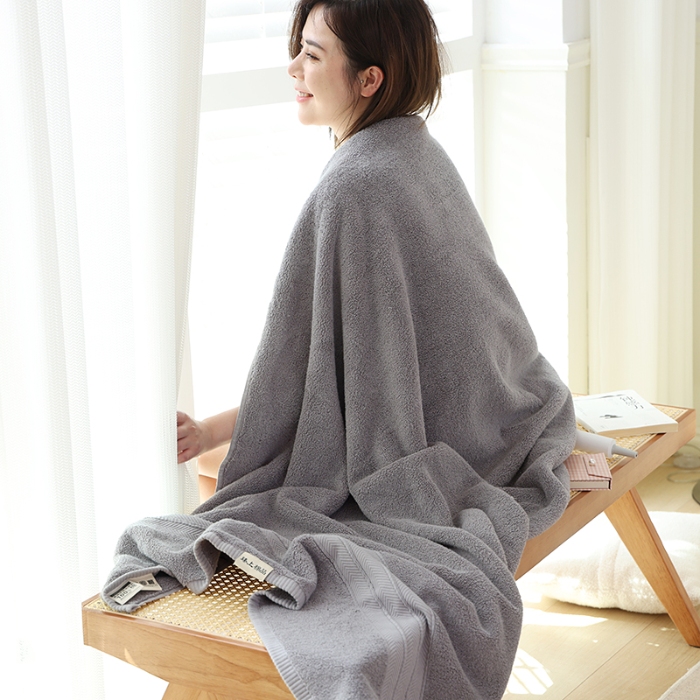 91家纺网 家纺一手货源 找家纺 朴尔家纺-毛巾被 2024新款32股全棉精织缎档维斯克加厚加大浴巾 大象灰90*180cm