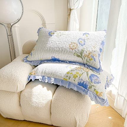 91家纺网 家纺一手货源 找家纺 总苏米娜2024春夏A类母婴级双层纱棉麻夹棉枕套一对泡泡纱泡泡棉全棉磨毛纯棉水洗棉夹棉花边枕套一对