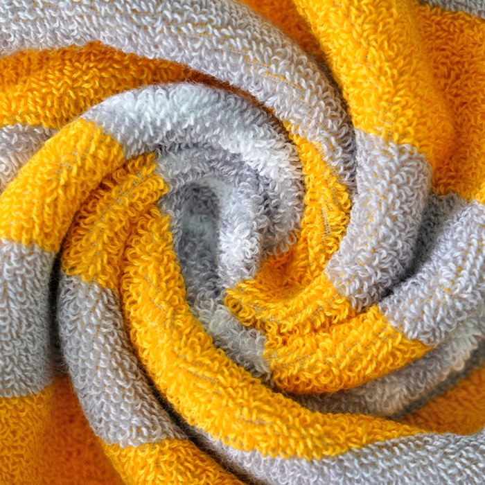 91家纺网 家纺一手货源 找家纺 朴尔家纺-毛巾被 2024新款纯棉32股运动风男士色织条纹笑脸加厚毛巾浴巾组合 毛巾运动条纹黄35*75cm