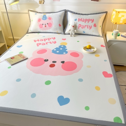 91家纺网 家纺一手货源 找家纺 九花鹿2024新款A类大版碳光冰丝凉席两件套三件套