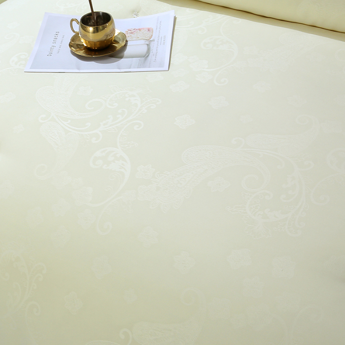 91家纺网 家纺一手货源 找家纺 恒鑫家纺 2025新款全棉提花蚕丝被 黄色