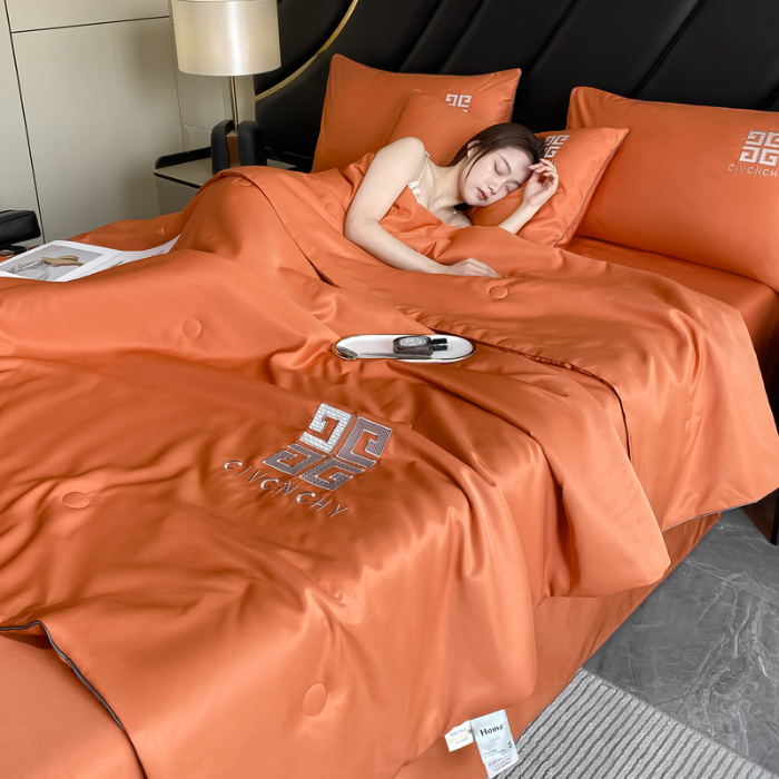 91家纺网 家纺一手货源 找家纺 露梦家纺 2025新款水洗真丝刺绣夏被-梵希 梵希-爱马橙