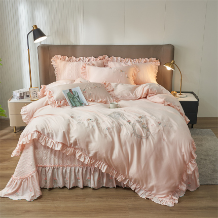 91家纺网 家纺一手货源 找家纺 恒爱家纺 A类60s天丝轻奢夫人系列夏被床盖四件套 轻奢粉