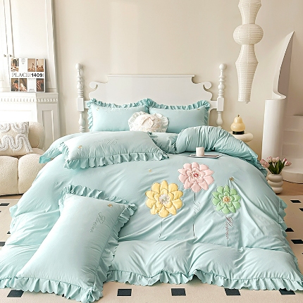 91家纺网 家纺一手货源 找家纺 （总）2025新款水洗棉立体刺绣四件套贴布绣花卉双层纱棉麻泡泡纱泡泡棉小竺棉四件套公主风 