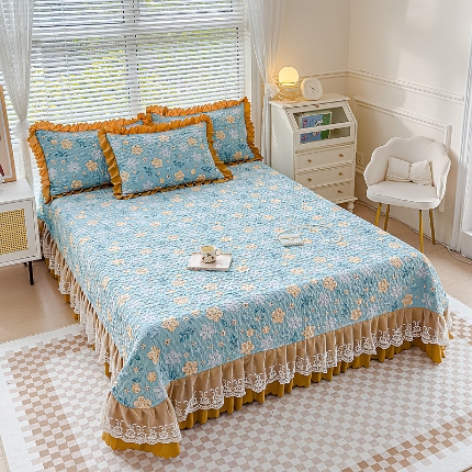 91家纺网 家纺一手货源 找家纺 A类水洗棉麻双层纱床盖四件套 夹棉床笠被套枕套 蕾丝花边床盖直播供货 春意