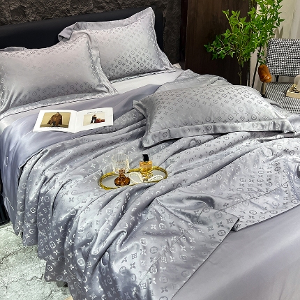 91家纺网 家纺一手货源 找家纺 （总）新26 经年2025年 水洗真丝提花夏被四件套 直播爆款 格林系列