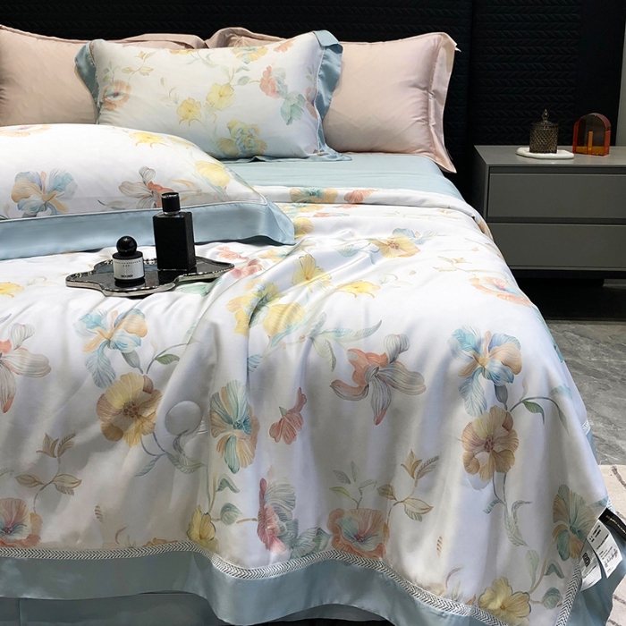 91家纺网 家纺一手货源 找家纺 （总）黑白森林2024款 60S支兰精天丝数码印花夏被