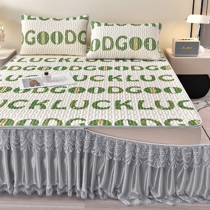 91家纺网 家纺一手货源 找家纺 诺梵 2025新款可拆卸乳胶凉席三件套床裙款 小幸运