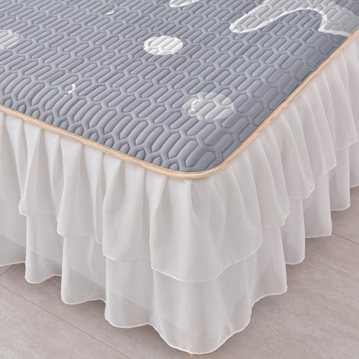 91家纺网 家纺一手货源 找家纺 民新家纺 2024新款凉感丝乳胶床裙凉席 功夫熊猫-灰