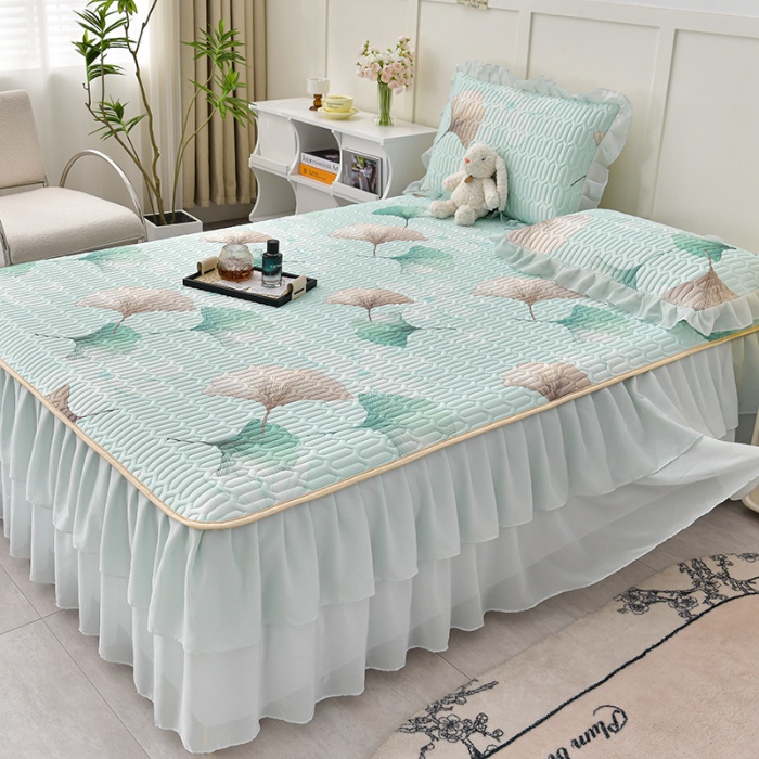 91家纺网 家纺一手货源 找家纺 民新家纺 2024新款凉感丝乳胶床裙凉席 银杏叶浅兰