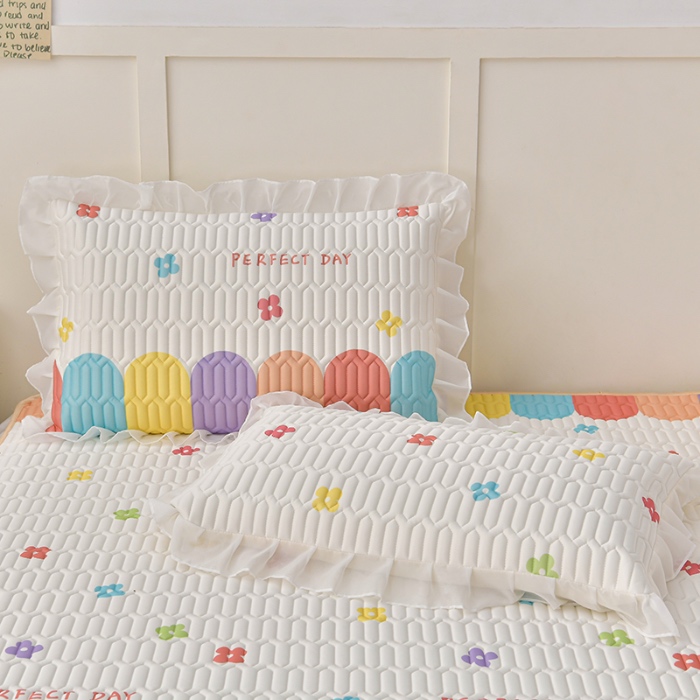 91家纺网 家纺一手货源 找家纺 民新家纺 2024新款凉感丝乳胶床裙凉席 雨后彩虹