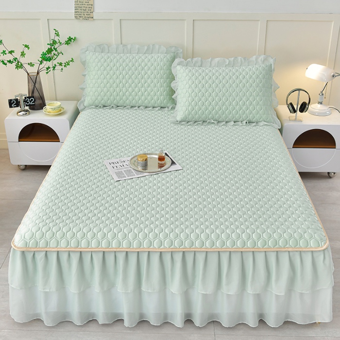 91家纺网 家纺一手货源 找家纺 民新家纺 2024新款凉感丝乳胶床裙凉席 足球花-清新绿