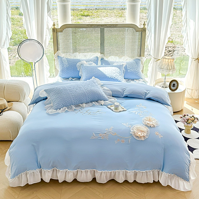 91家纺网 家纺一手货源 找家纺 2025韩版法式公主风水洗棉立体花绣花床盖款四件套蕾丝床盖款三件套