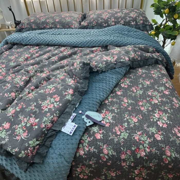 91家纺网 家纺一手货源 找家纺 暖居 2024新款豆豆被四件套春秋单件豆豆绒被芯被褥可机洗中国美