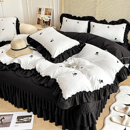 2025小红书多巴胺ins风法式小香风糯小棉散点玫瑰床盖款四件套水洗棉纯棉全棉夏被四件套