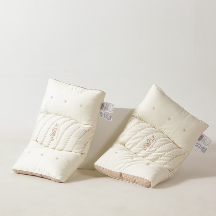 91家纺网 家纺一手货源 找家纺 （总）2024臻丝超柔软护颈蚕丝枕 男女睡眠中低枕头单只装