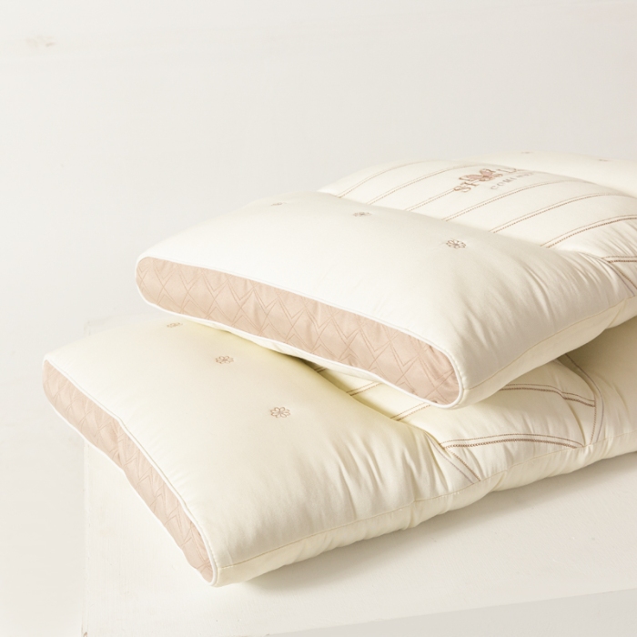 91家纺网 家纺一手货源 找家纺 （总）2024臻丝超柔软护颈蚕丝枕 男女睡眠中低枕头单只装