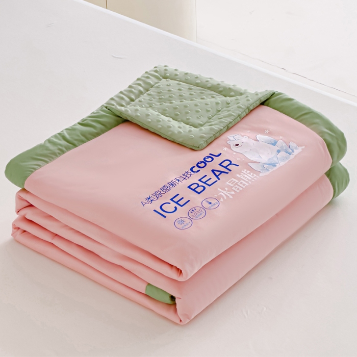 91家纺网 家纺一手货源 找家纺 （总）【苏东来】2024年烫画印花贴画凉感丝冰豆豆被夏被被子夏凉被空调被凉豆豆被小竺棉泡泡棉双层纱纯棉夏被四件套