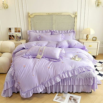 91家纺网 家纺一手货源 找家纺 2025小红书多巴胺ins风法式小香风糯小棉散点玫瑰床盖款四件套水洗棉纯棉全棉夏被四件套