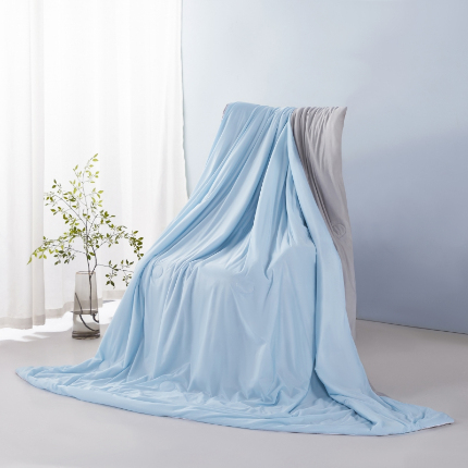 91家纺网 家纺一手货源 找家纺 （总）美宜家 2025新款A类氨纶凉感丝冰激凌夏被被子被芯