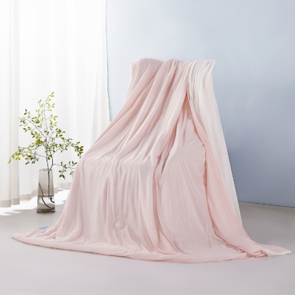 91家纺网 家纺一手货源 找家纺 （总）美宜家 2025新款A类氨纶凉感丝冰激凌夏被被子被芯