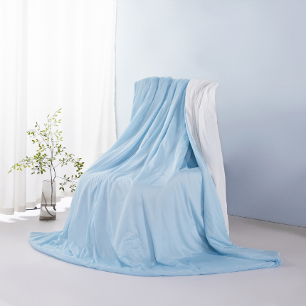 91家纺网 家纺一手货源 找家纺 （总）美宜家 2025新款A类氨纶凉感丝冰激凌夏被被子被芯