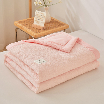 91家纺网 家纺一手货源 找家纺 （总）典冠（有质检）2024爆款7D云柔皱皱纱A类棉小泡良品大豆夏被