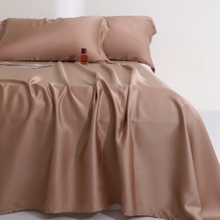 91家纺网 家纺一手货源 找家纺 2024夏天丝床单品三件套床单枕套组合100%兰精天丝礼盒装