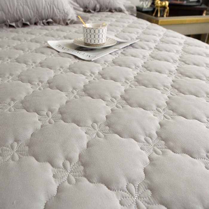 91家纺网 家纺一手货源 找家纺 （总）忘忧草 2025新款亲肤磨毛夹棉床裙