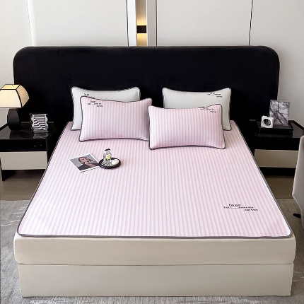 91家纺网 家纺一手货源 找家纺 好眠好梦家纺 2024新款时尚条纹硅胶烫画席（床席款） 条纹-戴妃粉