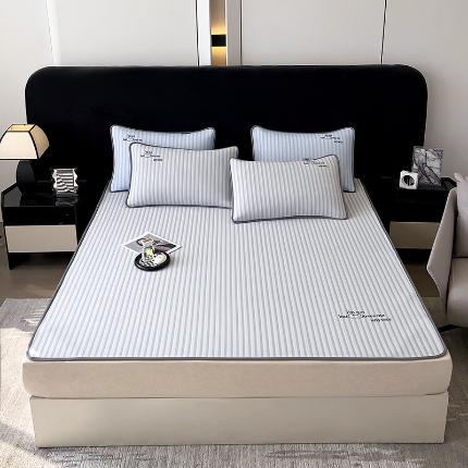 91家纺网 家纺一手货源 找家纺 好眠好梦家纺 2024新款时尚条纹硅胶烫画席（床席款） 条纹-雅致灰