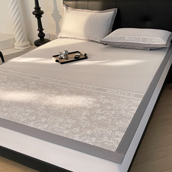 91家纺网 家纺一手货源 找家纺 凯罗 2024新款凉感提花冰丝床席三件套 简约生活--灰