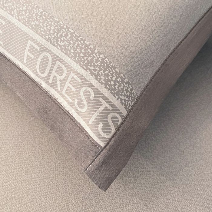 91家纺网 家纺一手货源 找家纺 凯罗 2024新款凉感提花冰丝床席三件套 简约生活--灰