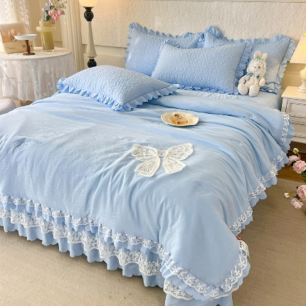 91家纺网 家纺一手货源 找家纺 （总）2025韩版少女心法式公主风水洗棉蕾丝花边夏被床盖款四件套泡泡棉小竺棉凉蝴蝶结夏被床盖款四件套