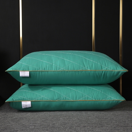 91家纺网 家纺一手货源 找家纺 浩宇家纺 新款绗缝枕芯成人舒适单人羽丝绒枕头芯家用护颈枕