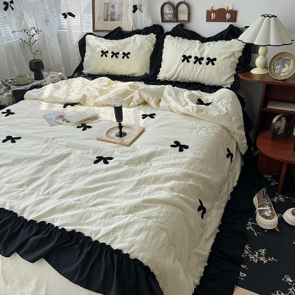 91家纺网 家纺一手货源 找家纺 （总）原素 2024新款赫本风毛巾绣花边夏凉被四件套