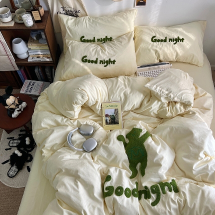 91家纺网 家纺一手货源 找家纺 （总）原素可可爱爱毛巾绣水洗棉四件套