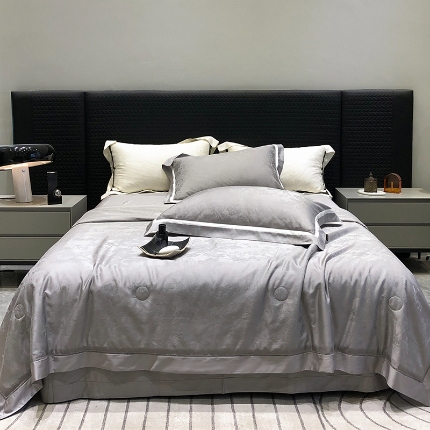 91家纺网 家纺一手货源 找家纺 （总）黑白森林2024款 高支天丝棉提花系列夏被空调被夏凉被