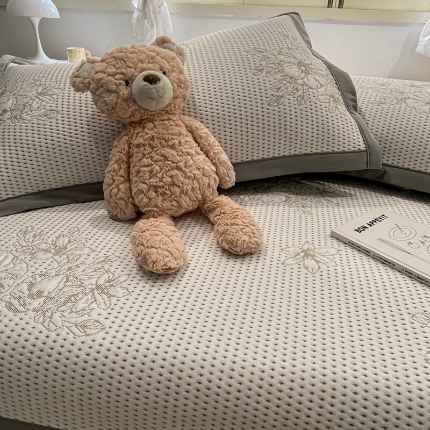 91家纺网 家纺一手货源 找家纺 （总）川悦生活 2024新款610克凉感刺绣豆豆凉席