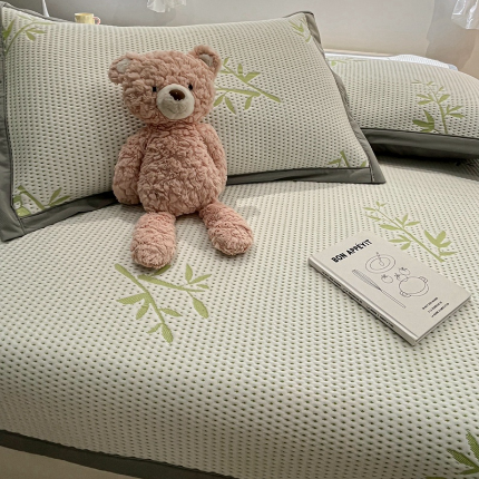 91家纺网 家纺一手货源 找家纺 （总）川悦生活 2024新款610克凉感刺绣豆豆凉席